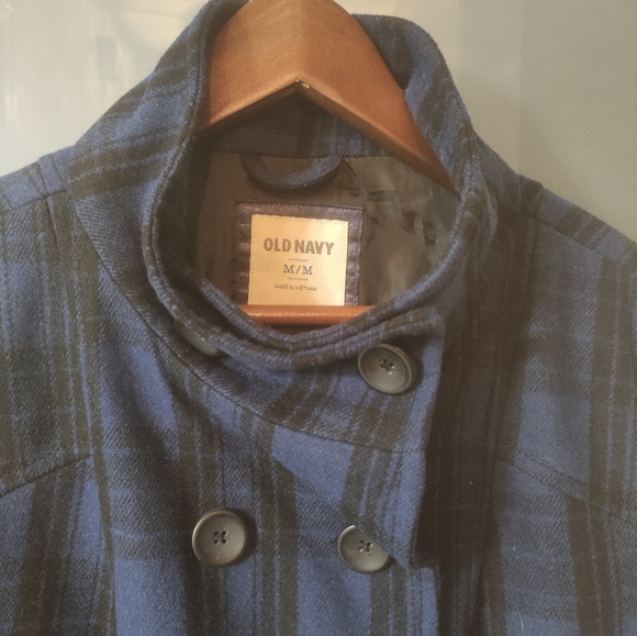 Plaid Pea coat size medium - Picture 2 of 2